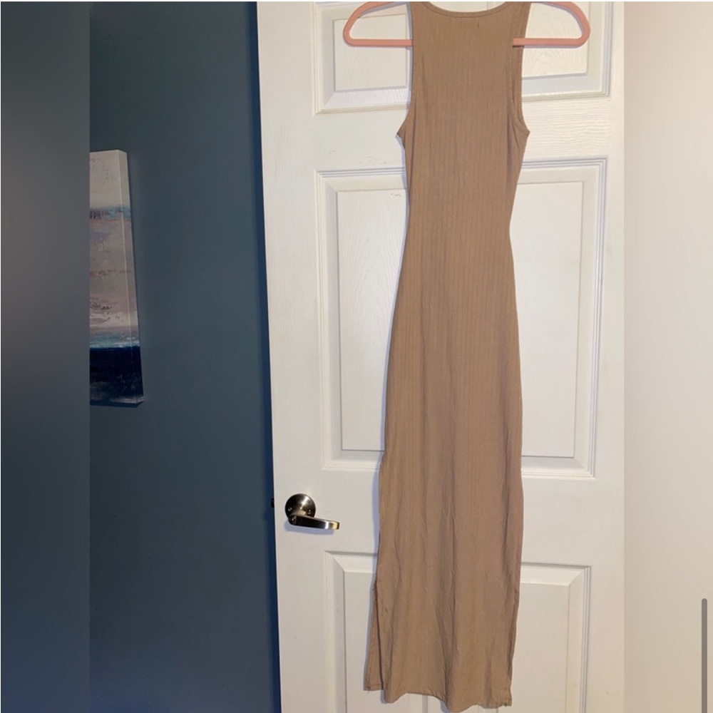 🆕(NWT) PETAL & PUP 🌸High Neck Maxi Bodycon Sundress with Cutouts. Size 2. - Picture 7 of 12